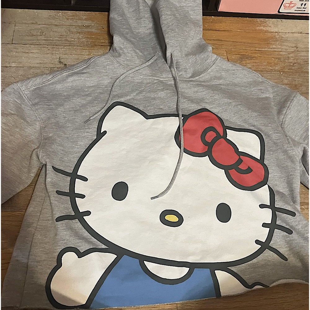 (SOLD DO NOT BUY) Hello Kitty Crop Hoodie
